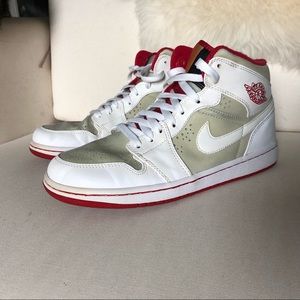 Air Jordan 1 Hare Jordan 2009